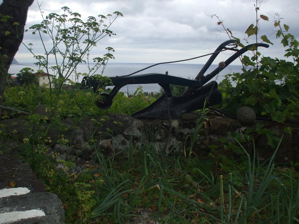 Adega Do Batista Villa Calheta  Ruang foto