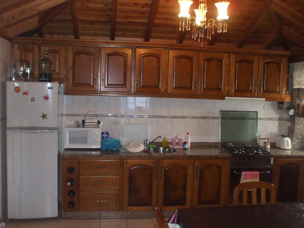 Adega Do Batista Villa Calheta  Ruang foto
